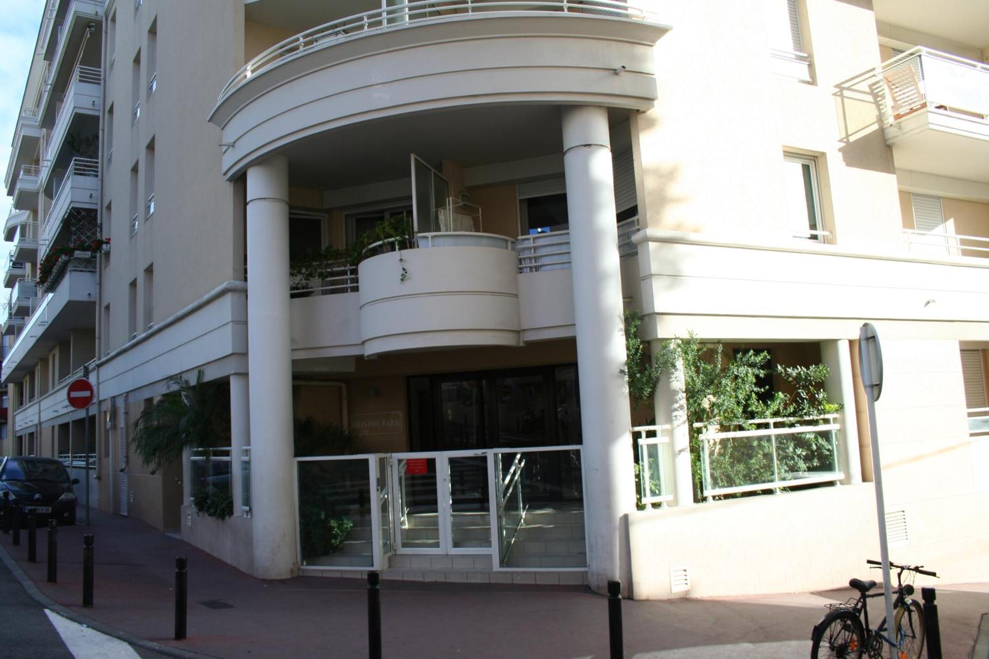 Bristol Park - Parking - 5Mn Walk From Palais Des Festivals Lägenhet Cannes Exteriör bild